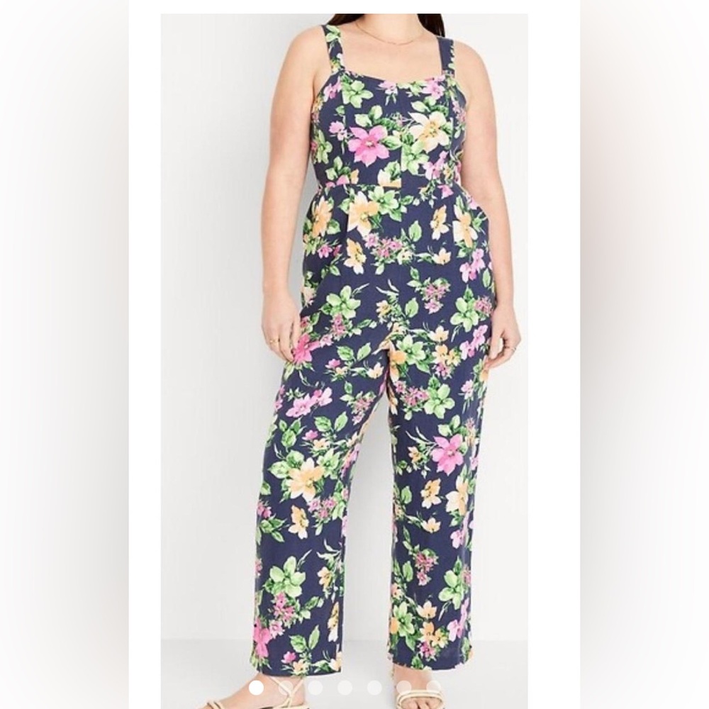 Old Navy Navy Floral Wide-Leg Jumpsuit